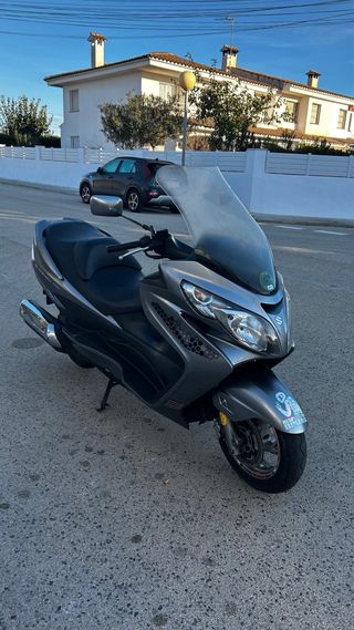 Suzuki Burgman 400 2006