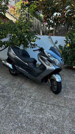 Suzuki Burgman 400 2006