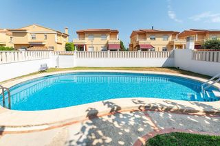 Casa pareada en venta en Urbanizaciones- Santa Ana- Las Estrellas en Gandia