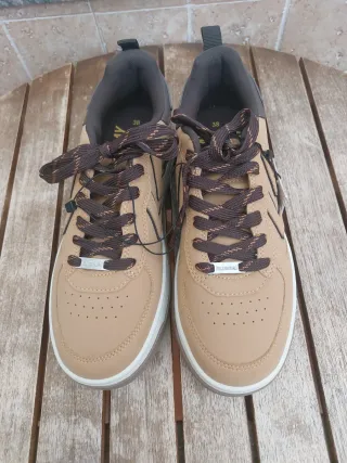 Zapatillas Hummel Beige Talla 38
