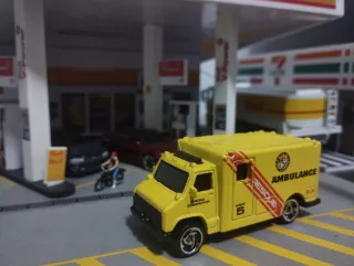 Hot Wheels Ambulancia Rescate