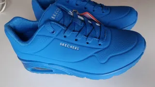 Skechers Uno