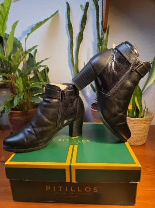 Botines negros Pitillos Talla 37
