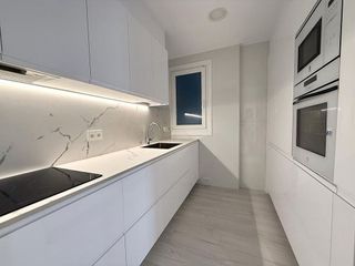 Piso en alquiler en Amara - Berri en San Sebastián-Donostia