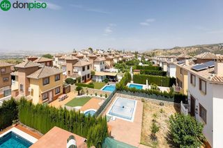 Chalet en venta en Huétor Vega