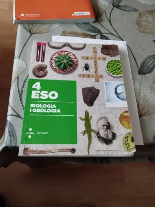 Biologia i geologia. 4 ESO. Construïm