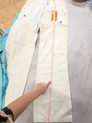 Pantaloni cargo beige