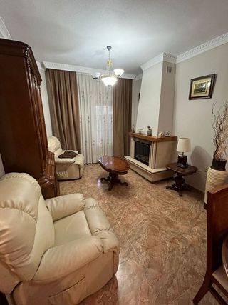 Casa adosada en alquiler en Polígonos - Recinto Ferial Cortijo de Torres en Málaga