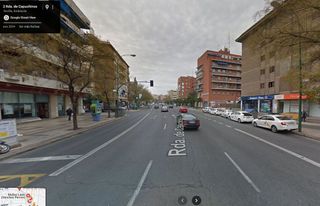 Local comercial en alquiler en Cruz Roja en Sevilla