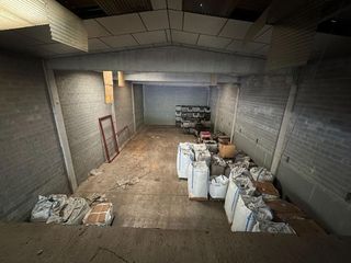 Nave industrial en venta en Sant Vicenç de Castellet