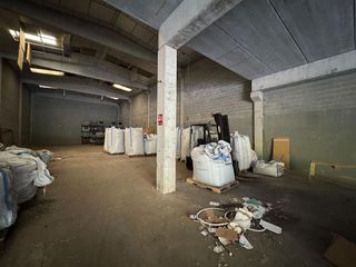 Nave industrial en venta en Sant Vicenç de Castellet