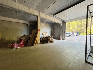 Nave industrial en venta en Sant Vicenç de Castellet