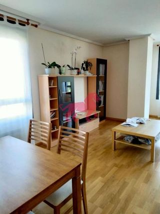 Piso en alquiler en Crucero - Pinilla en León