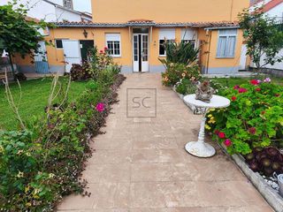 Chalet en venta en Neda