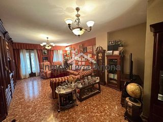 Piso en venta en Lucena