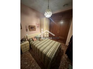 Piso en venta en Lucena