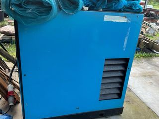 Compresor de tornillo CompAir Cyclon