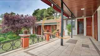 Chalet en alquiler en Piovera - Conde Orgaz en Madrid