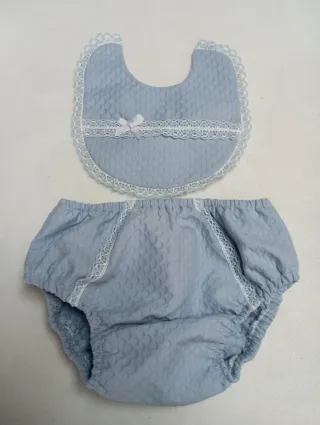 Conjunto Braguita y Babero Hecho a Mano