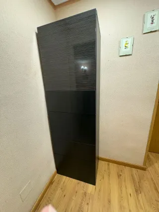 Armario Ikea puertas y cajones