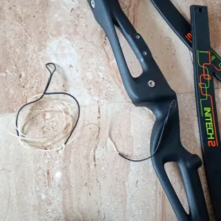 Arco Geologic con bolsa y diana