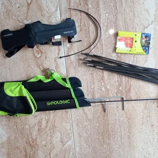 Arco Geologic con bolsa y diana