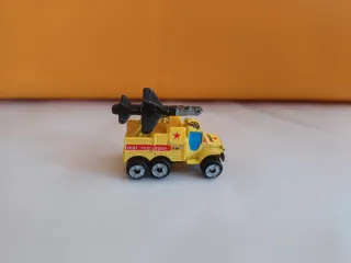 Micro Machines Lanzamisiles Amarillo