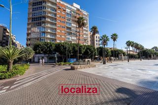 Piso en alquiler en Barrio Alto - San Félix - Oliveros - Altamira en Almería