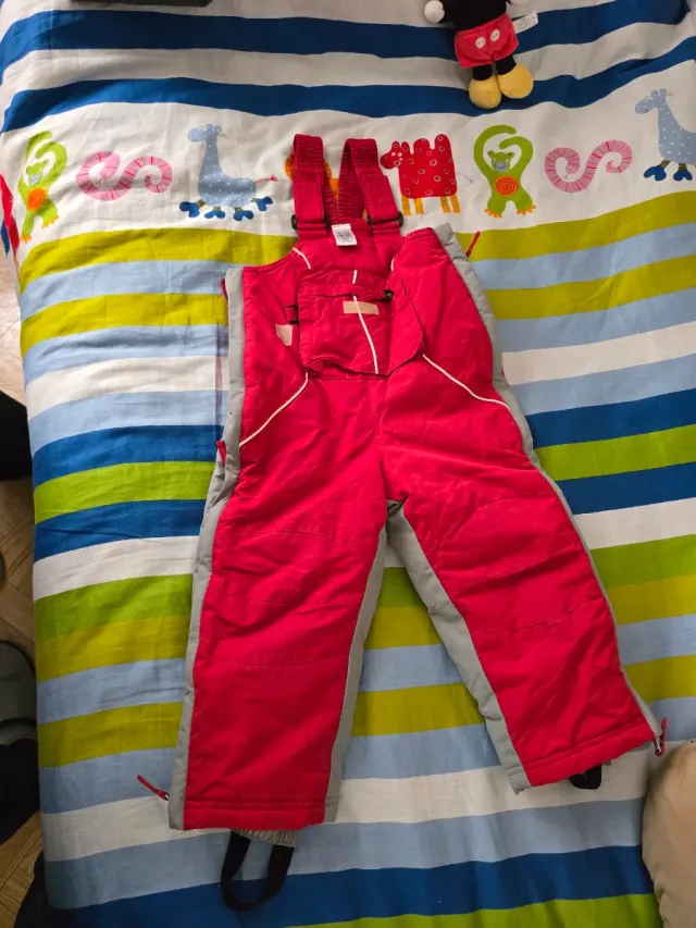 Mono nieve Decathlon 3 años