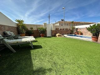 Casa adosada en venta en Macael