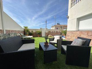 Casa adosada en venta en Macael