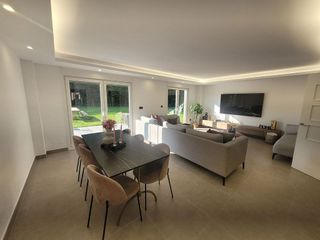 Casa adosada en venta en Brión