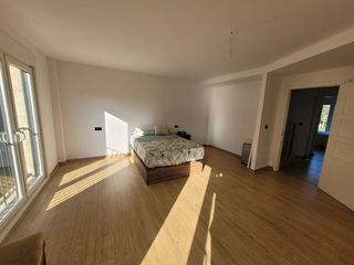 Casa adosada en venta en Brión