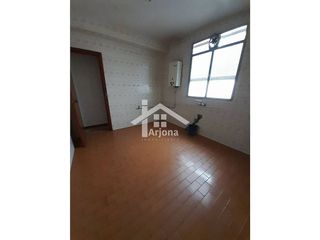 Piso en venta en Lucena