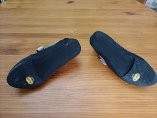 Pies de gato Simond Talla 33