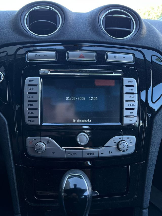 Ford Mondeo 2.0 - etiqueta C - Titanium S - 2010