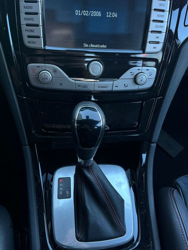 Ford Mondeo 2.0 - etiqueta C - Titanium S - 2010