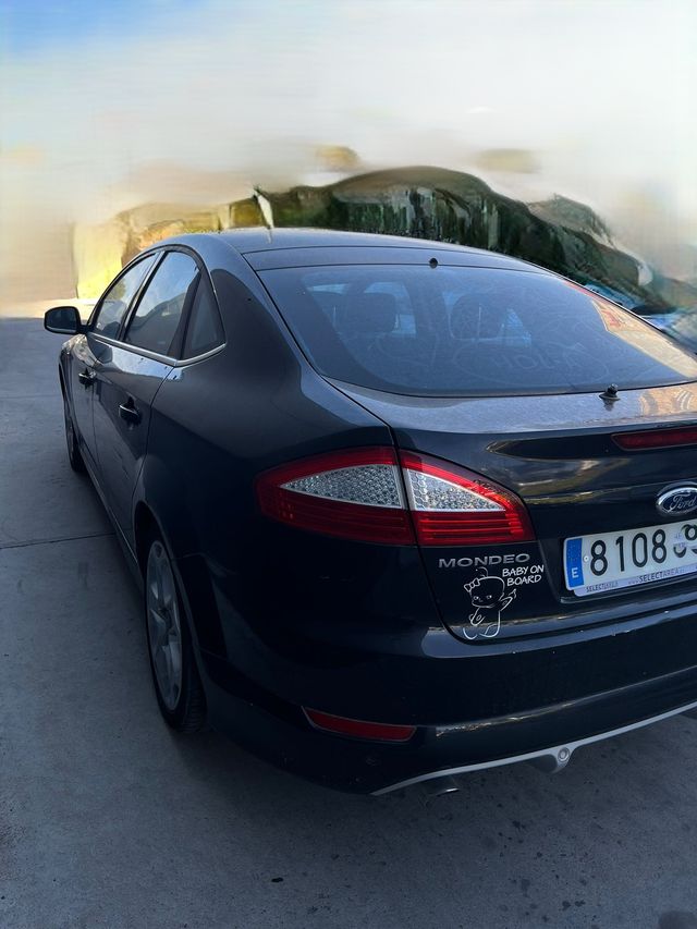 Ford Mondeo 2.0 - etiqueta C - Titanium S - 2010