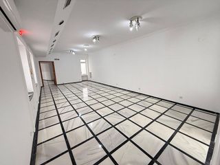 Oficina en alquiler en Zona Centro en Córdoba