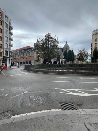 Garaje en alquiler en Barrio de Abando en Bilbao