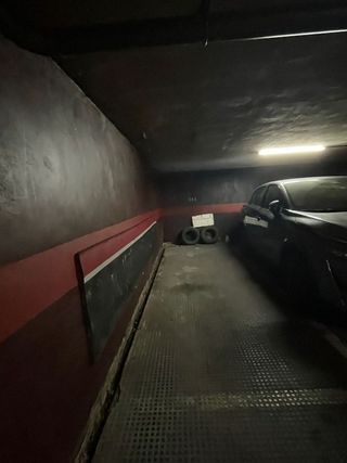 Garaje en alquiler en Barrio de Abando en Bilbao