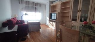 Piso en alquiler en Maria Auxiliadora - Barriada LLera en Badajoz