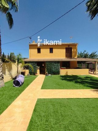 Chalet en venta en Alfaz del Pi Pueblo-Urbanizaciones en Alfaz del pi / Alfàs del Pi