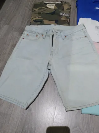 Lote Ropa Chico: Camisetas y Pantalón