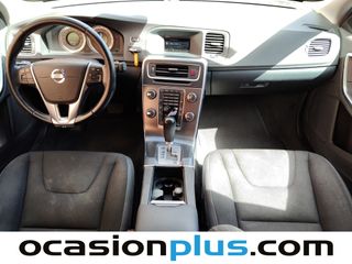 Volvo V60 D3 Momentum Auto 120 kW (163 CV)
