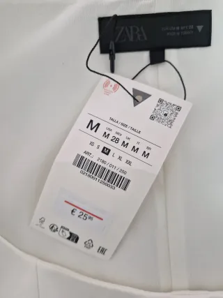 Top peplum blanco Zara Talla M