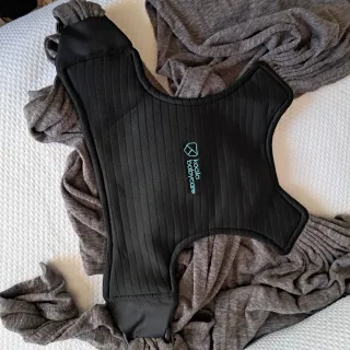 Portabebés Koala Couddie Band Gris