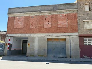 Local comercial en venta en Caspe