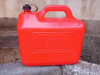 20 Garrafas JERRICAN 20L homologadas