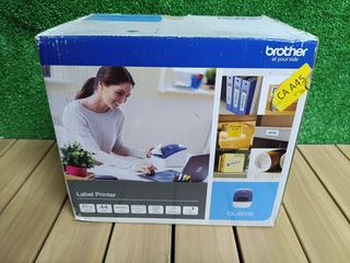 Brother QL600B.Impresora de Etiquetas Profesional con tecnología térmica Directa